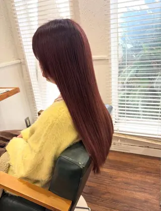 ロング カラー 江原 彩華のヘアスタイル