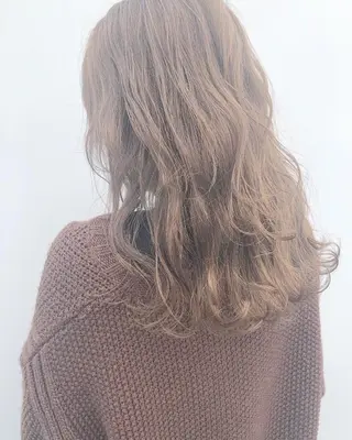 ミディアム カラー 店長 小池アキトのヘアスタイル