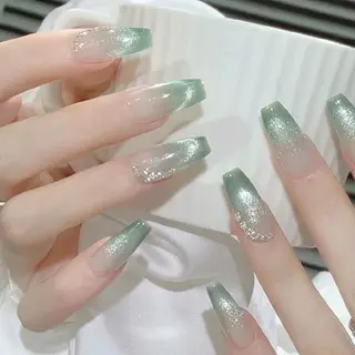 ネイル 横浜市中区曙町 E·U·Bネイルのネイルデザイン