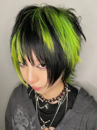 ミディアム カラー 圧倒的デザイン力 店長🎨RENAのヘアスタイル