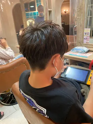メンズ 井上 日菜乃のヘアスタイル