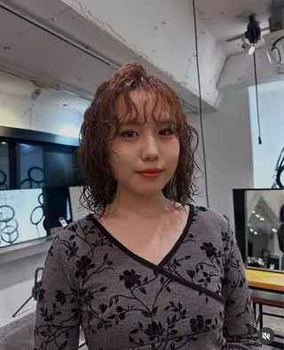 ミディアム レイヤーカット/ MELIKAのヘアスタイル