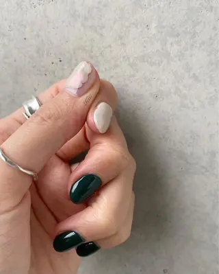 ネイル kiii.__ ✴︎*のネイルデザイン