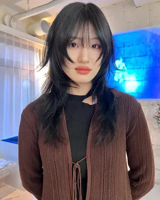 ロング 圧倒的デザイン力 店長🎨RENAのヘアスタイル