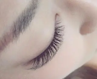 マツエク・マツパ 🇰🇷韓国風艶髪✨ 髪質改善 倉岡しおんのヘアスタイル
