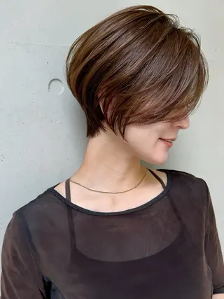 ショート SALOWIN表参道ANNEX店所属・1日数名限定/似合わ ショート+艶カラー✨のヘアスタイル