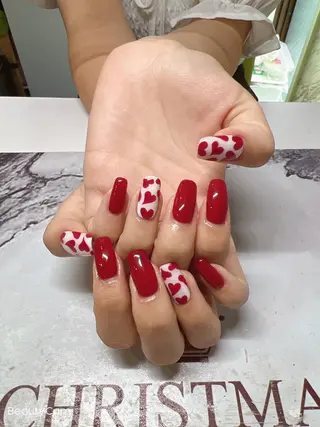 ネイル ガレンドウ 白澤 愛子のネイルデザイン