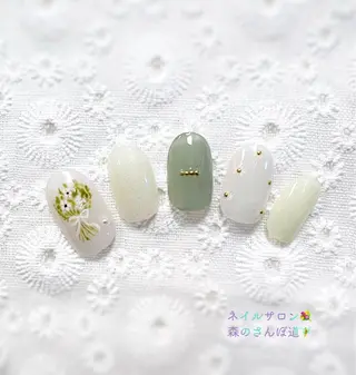 ネイル ショートネイル 森のさんぽ道のネイルデザイン