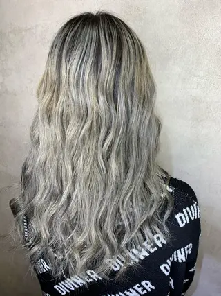 ロング 西村 雄二/エクステのヘアスタイル