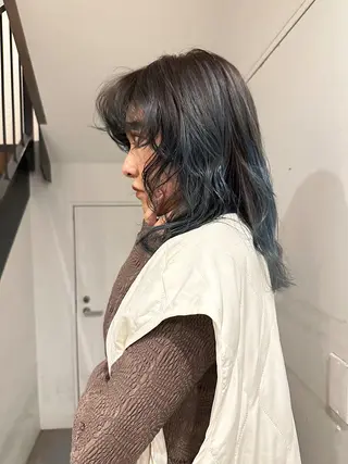 ミディアム カラー 竹中 彩音のヘアスタイル