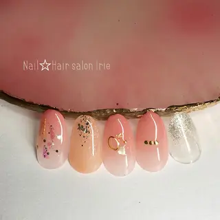 ネイル 與儀 知佳のネイルデザイン