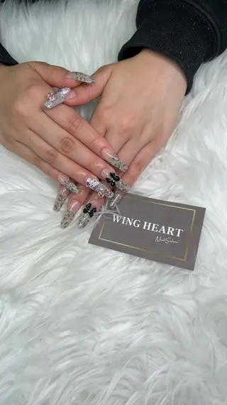 ネイル O. AKINAのネイルデザイン