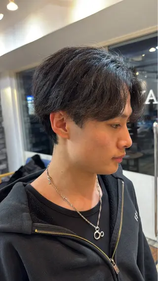 メンズ りんたろー /縮毛矯正のヘアスタイル