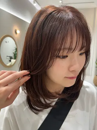 ミディアム 白髪ぼかしマイスター 🫧shuri🫧のヘアスタイル