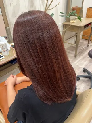 セミロング あだち まおのヘアスタイル