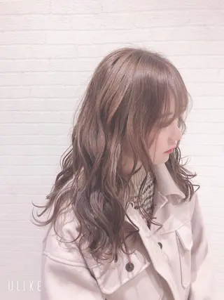 セミロング カラー LiTA RIKUのヘアスタイル