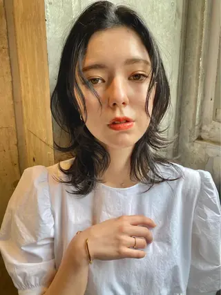 ミディアム カラー パーマ 似合わせカラーパーマ 🌿kitin米川のヘアスタイル