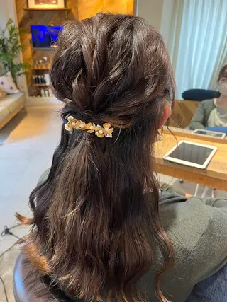 ロング diar／Saori 透明感カラー🤍のヘアスタイル