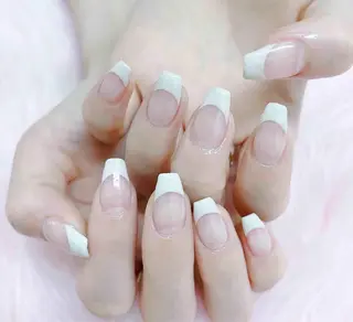 ネイル MoonNail ユリ🌸のネイルデザイン