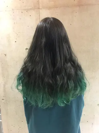 ロング カラー 一ノ瀬 蘭のヘアスタイル