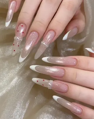 ネイル 小島 阿佑美のネイルデザイン