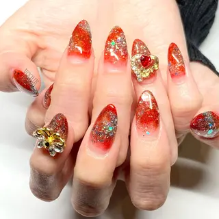 ネイル VOGUE ×SWANのネイルデザイン