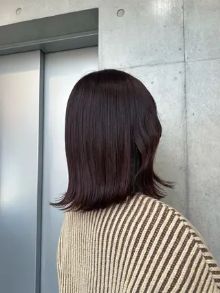 ショート カラー ヘアアレンジ ボブ艶モテカラー🫧 カリンのヘアスタイル