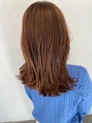 セミロング カラー 伊藤 さやかのヘアスタイル