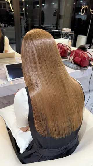ロング カラー 高原 瑠菜のヘアスタイル