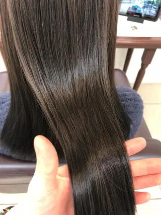 ミディアム カラー 🫧髪質改善×艶髪 🫧根本泰成🫧のヘアスタイル