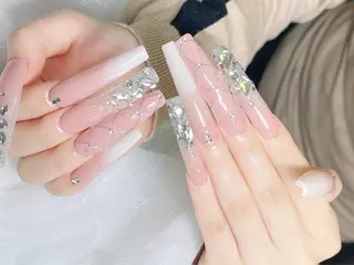 ネイル 🎀ネイルサロン エクラYUI🎀のネイルデザイン