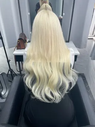 ロング カラー Ria OSAKA 梅田所属・マリカ🦋韓国 ハイトーン/エクステのヘアスタイル