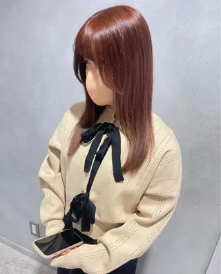セミロング カラー 唐澤 千尋のヘアスタイル