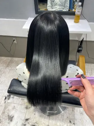 ミディアム gisel エリナのヘアスタイル