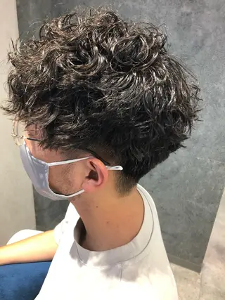パーマ メンズ Noyヨシモト ヒロトのヘアスタイル