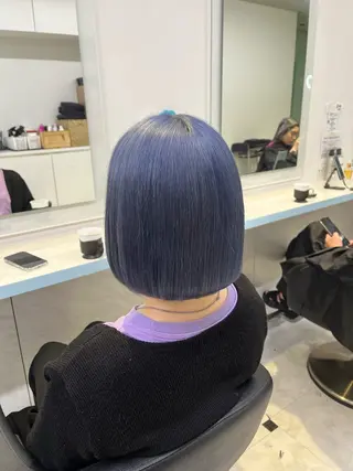 ショート カラー ブリーチカラー 🩵MIZUKIのヘアスタイル
