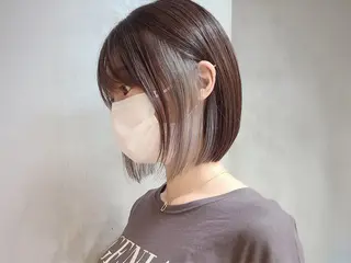 カラー 塔尾 真那のヘアスタイル