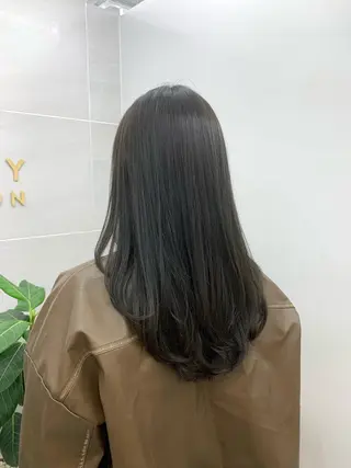セミロング カラー 本格ヘッドスパ🌿 ×ヘア 佐藤のヘアスタイル