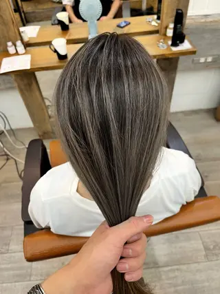 セミロング カラー パーマ ヘアアレンジ 二ヶ月綺麗なデザイン カット/星野六三四のヘアスタイル