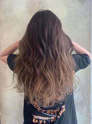 ロング カラー 沖縄東京2拠点美容師 mamicoのヘアスタイル