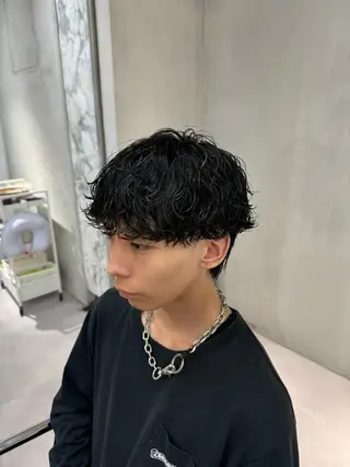 ショート パーマ メンズ 波巻きスパイラルパー マ/シャドウパーマ駿のヘアスタイル