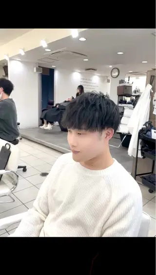 パーマ メンズ 成瀬スパイラル パーマ清水大隼のヘアスタイル