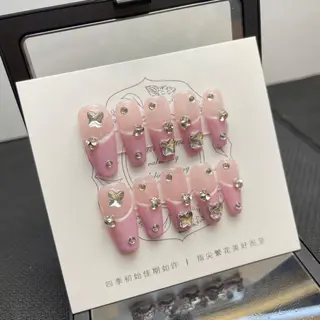 ネイル ナユキNA.YUKI 渋谷店のネイルデザイン