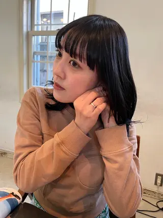 ミディアム カラー eri kinjoのヘアスタイル