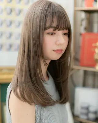 セミロング カラー わだ りょうまのヘアスタイル