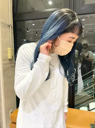 ロング カラー 韓国🇰🇷透明感 ERIのヘアスタイル