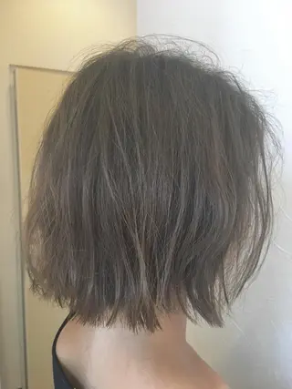 ミディアム カラー ヘアアレンジ IVY villa Suzu.のヘアスタイル