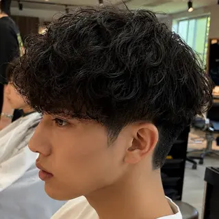 パーマ メンズ 男の理想を叶える🔥 メンズパーマ特化|関のヘアスタイル
