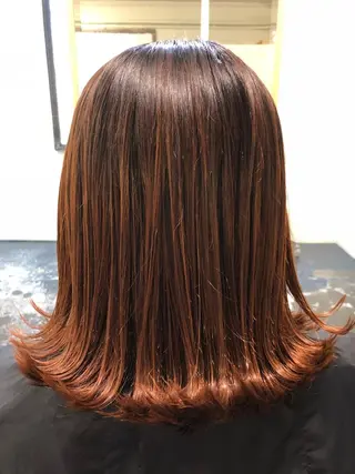 ミディアム カラー AYAKA 下北沢suuのヘアスタイル