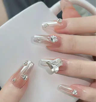 ネイル D-BEAUTY Nailsalonのネイルデザイン